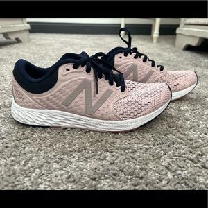 Pink & navy New Balance sneakers — size 8
